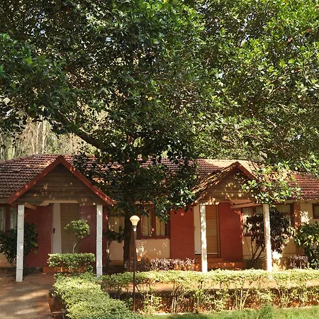 Zeenath Taj Gardens Yelagiri Exterior photo