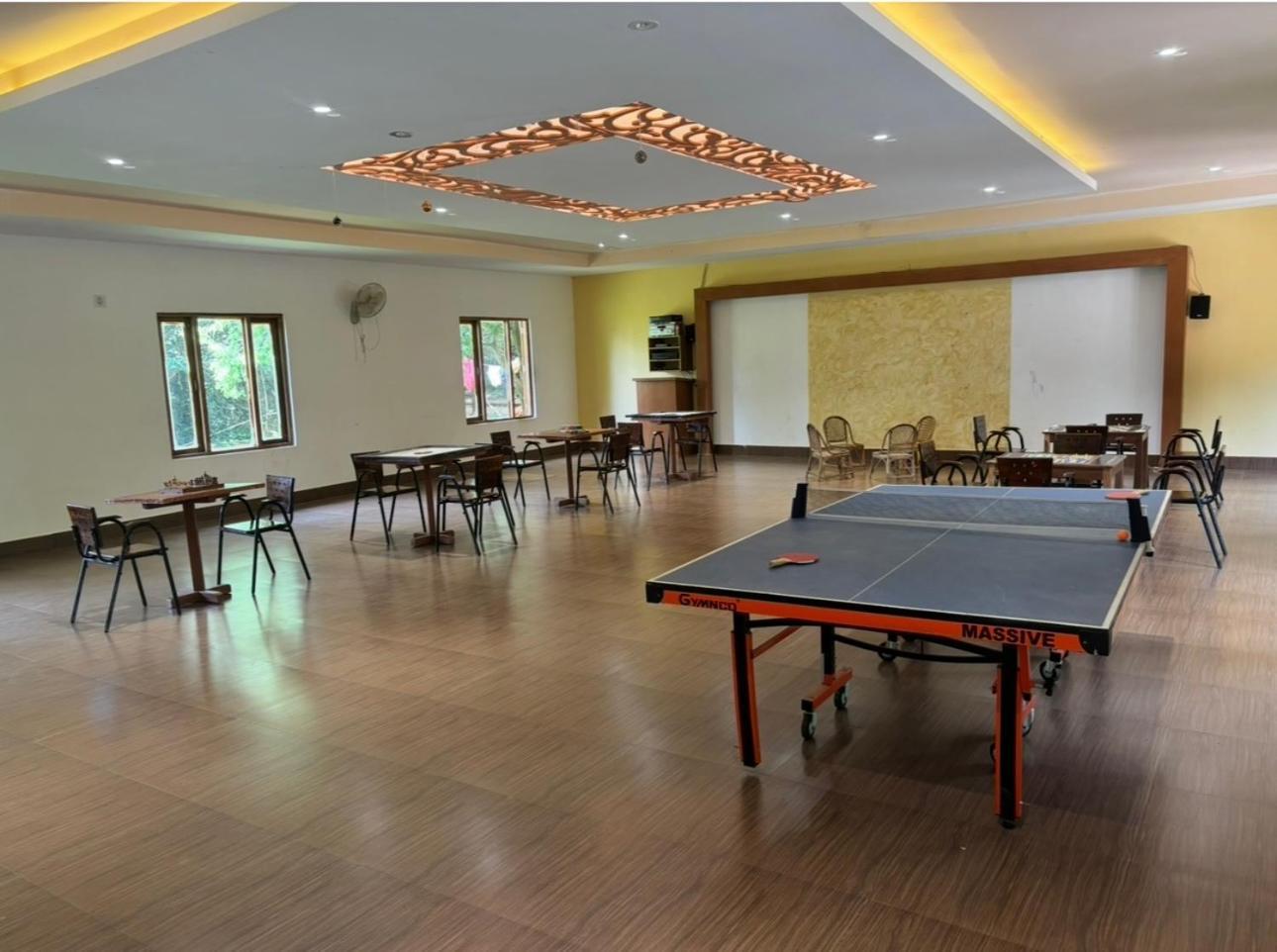 Zeenath Taj Gardens 2*